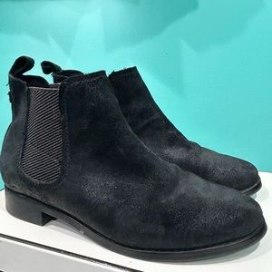 TOMS Chelsea Boots Black